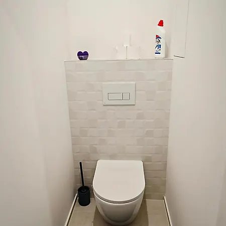 Axiom - Zenith Iv - Netflix, Hbo, Champagne Apartmán *