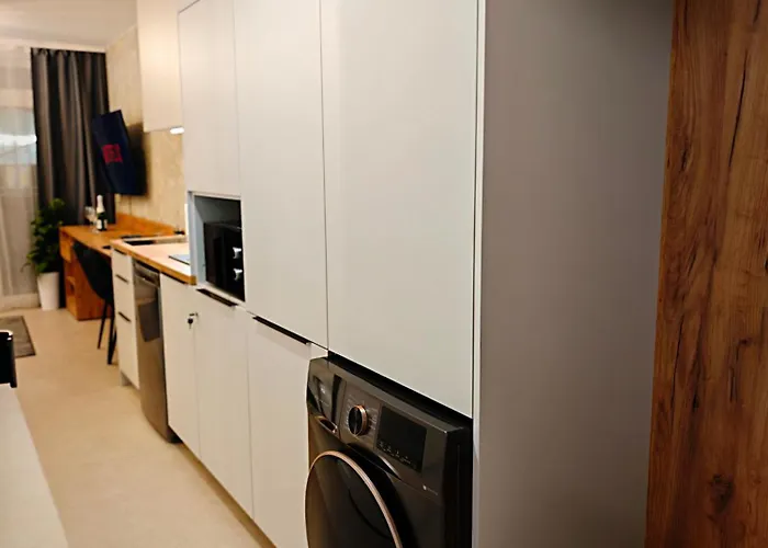 아파트 Axiom - Zenith Iv - Netflix, Hbo, Champagne 코시체