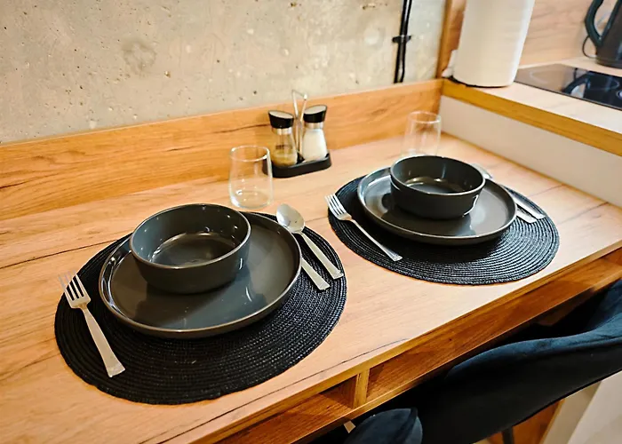 아파트 Axiom - Zenith Iv - Netflix, Hbo, Champagne 코시체